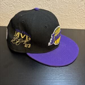 Los Angeles Lakers New Era 2020 NBA Finals Champions SnapBack LeBron James